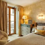 Luxury, Comfort & Quiet Place Next To Cathedral